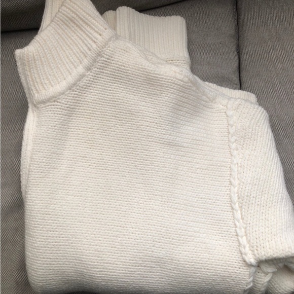 Vineyard Vines Full Zip Mock Sweater. - Picture 1 of 3